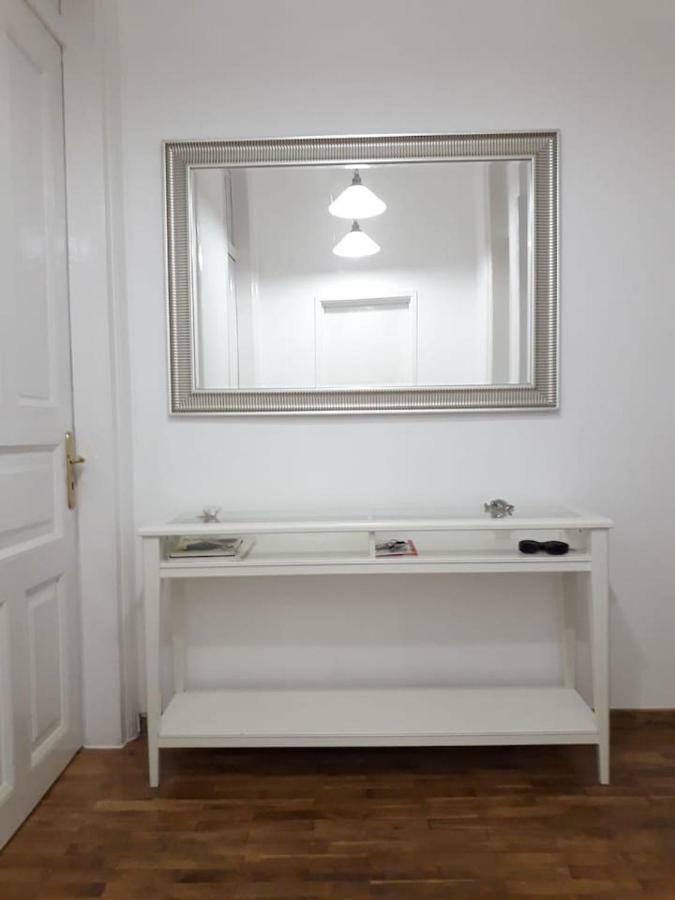 La Dolce Vita, Luxury In The Absolute Center Appartement Burgas Stad Buitenkant foto